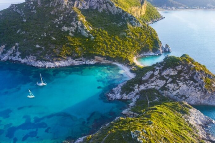 best-islands-to-visit-by-yacht