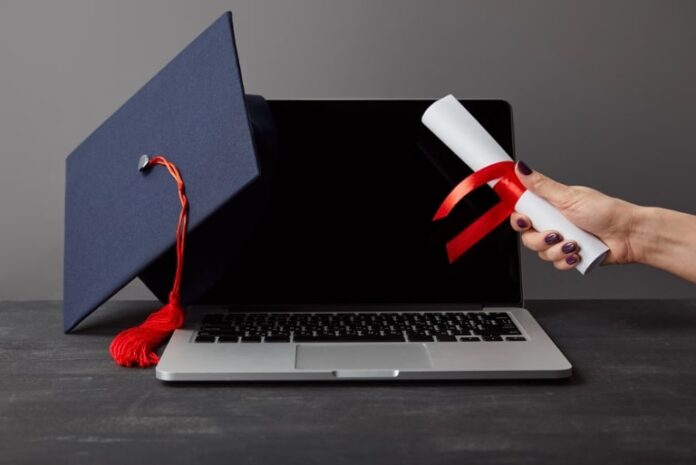 how online education prepares graduates for future careers